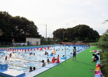 入間市中央公園プールの写真1