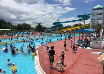 ヘルスピア倉敷　屋外レジャープールの写真1