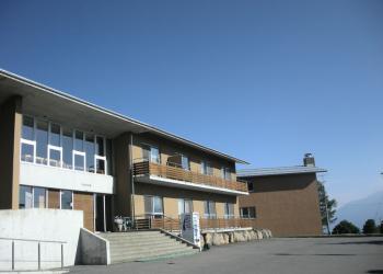 ジュネス八ヶ岳の写真1