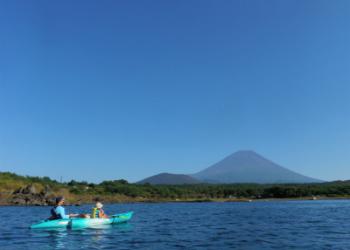 本栖湖カヤック体験　アクアトレイルの写真1