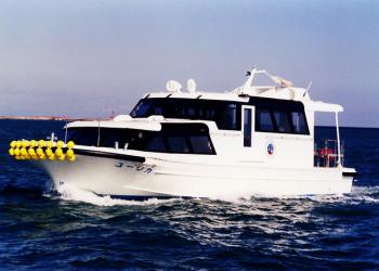 鹿島港内一周見学船　ユーリカ号の写真1