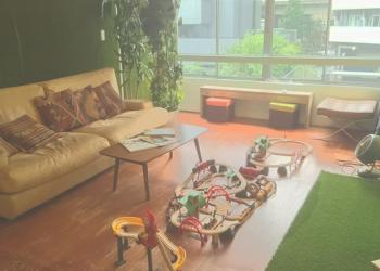 オヤコサロン305の写真1