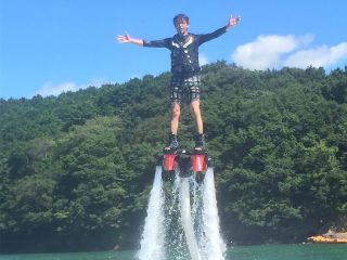 あいなんかわうそ村海の駅の写真1