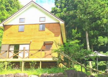 西湖津原キャンプ場の写真1