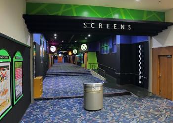 ユナイテッド・シネマフジグラン今治の写真1