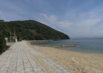 瀬戸海水浴場の写真1