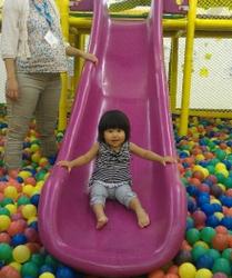 Kid’s US.LAND (ファミレ八幡店)の写真1