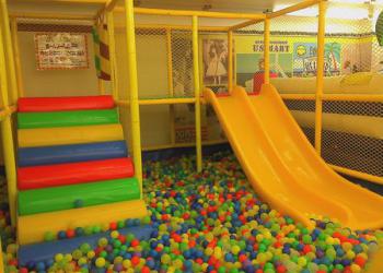 Kid’s US.LAND (イオンタウン上板店)の写真1