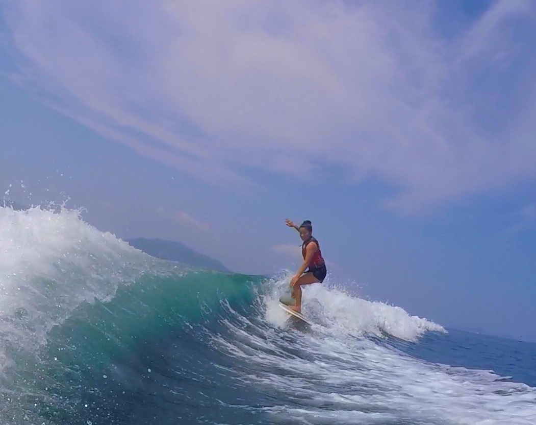 ナチュラルウェイクボードの写真1