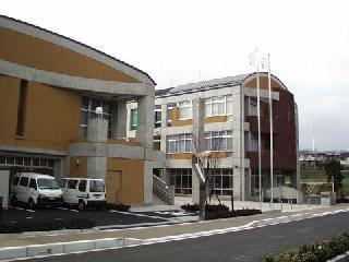 森の里公民館図書室の写真1