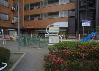 やまぶき児童遊園の写真1