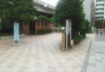 金杉橋児童遊園の写真1