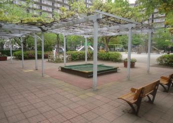 しらさぎ児童遊園の写真1