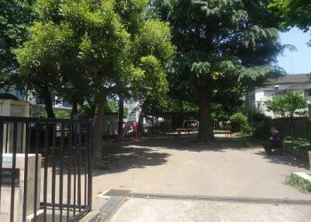 中央町一丁目児童遊園の写真1