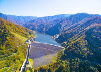 三国川ダムの写真1