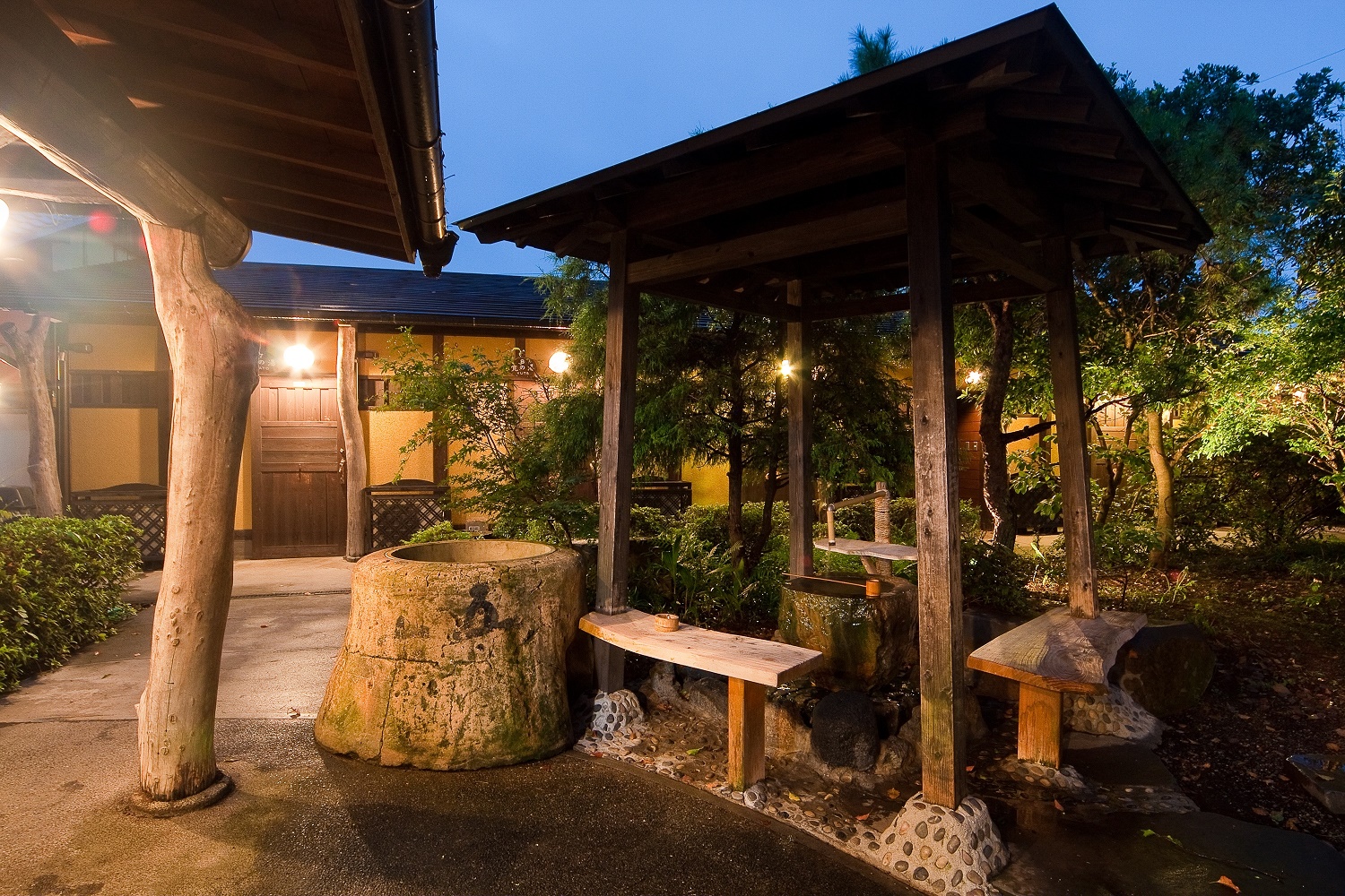 温泉邸湯〜庵の写真1