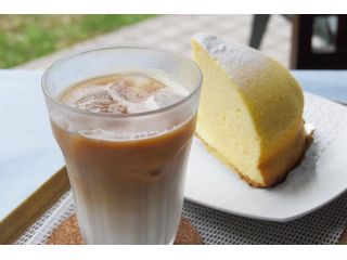 山鹿和栗洋菓子店　あんずの丘おやつ工房の写真1