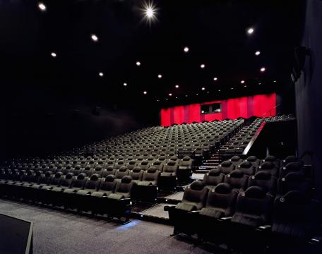 T-ジョイ出雲の写真1