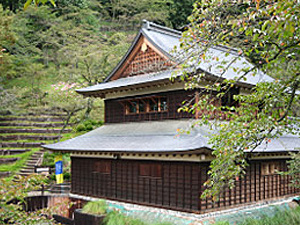 岩殿山ふれあいの館の写真1