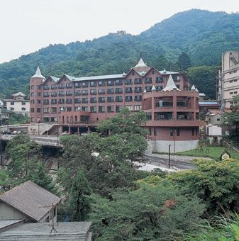 オテル・ド・マロニエ湯の山温泉の写真1