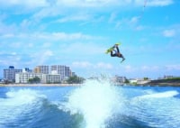 Fabulous.H wakeboard school