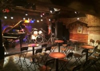 ライブハウス曼荼羅