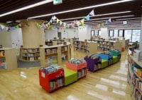 札幌市えほん図書館