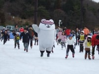 岐阜県クリスタルパーク恵那スケート場