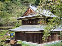 岩殿山ふれあいの館