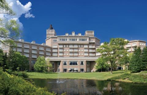 仙台ロイヤルパークホテルの写真1