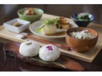 新潟市岩室観光施設いわむろや