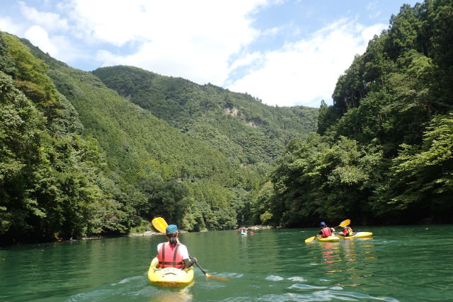 奥多摩クルーソーラフティングの写真1