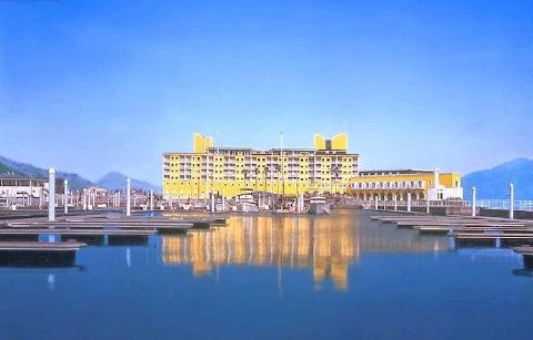 和歌山マリーナシティホテルの写真1