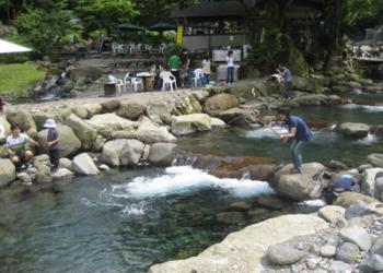 箱根旧街道せせらぎの里　畑宿清流マス釣場の写真1
