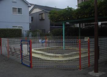 みんなのひろば児童遊園の写真1