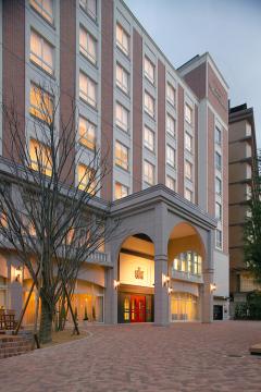 オールドイングランド道後山の手ホテルの写真1