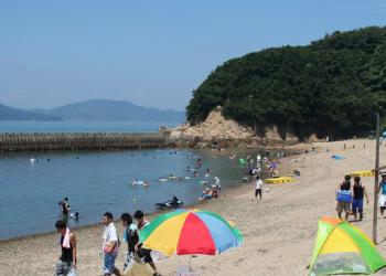 沙弥海水浴場の写真1