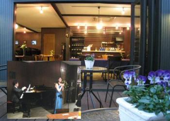 サロン・ド・フルールの写真1