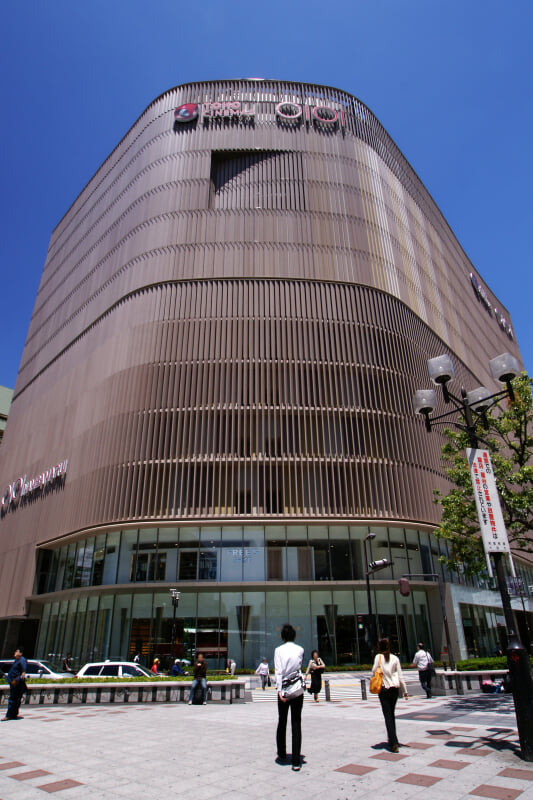 なんばマルイの写真2