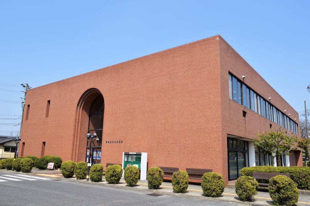 尾張旭市立図書館の写真3