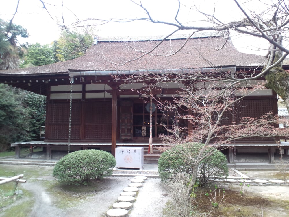勧修寺の写真1
