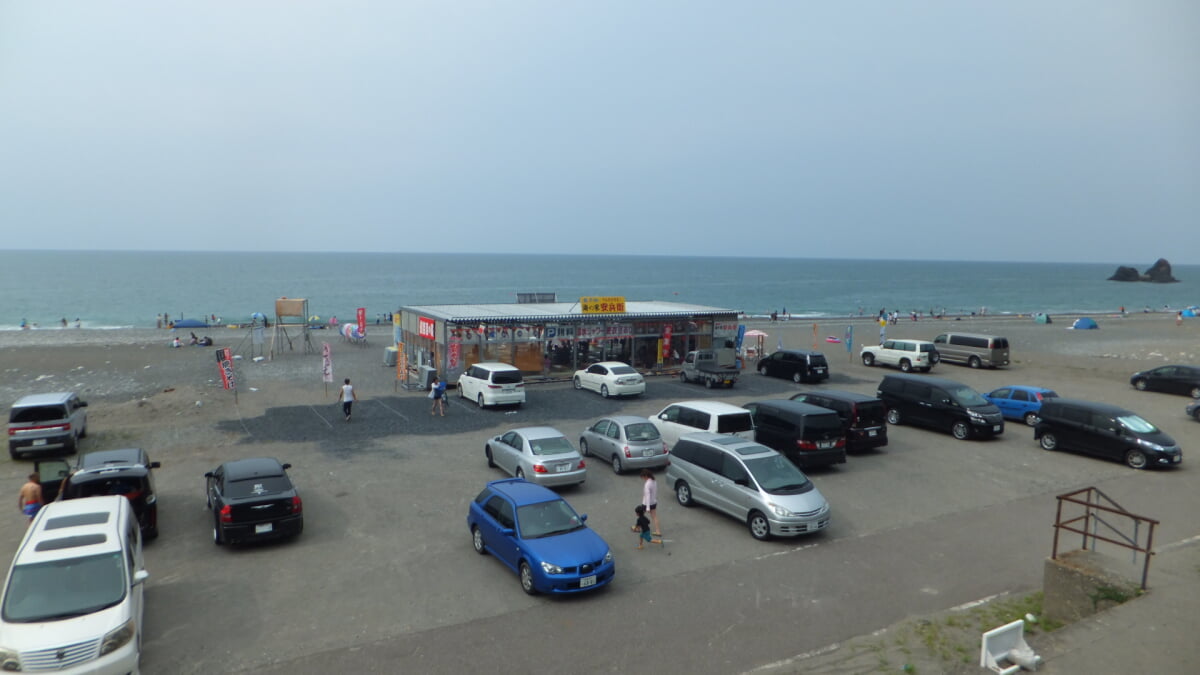 親不知海水浴場の写真1