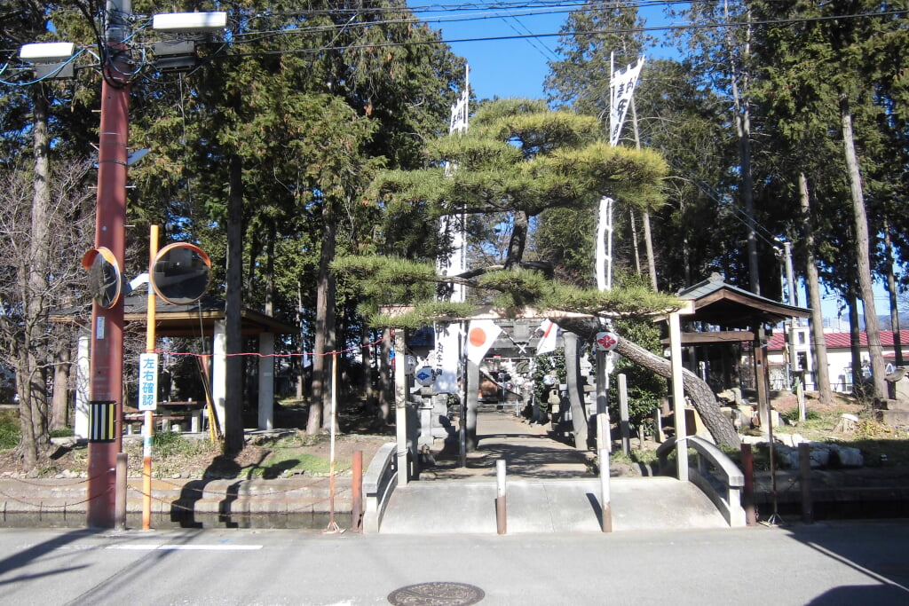 義清神社の写真1