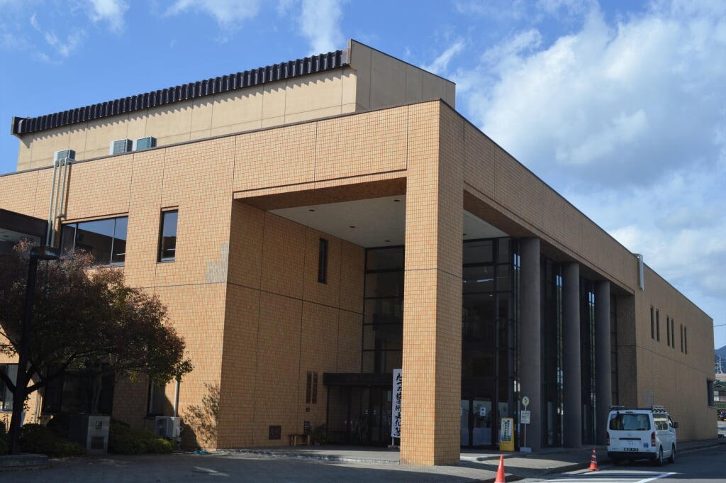 辰野町民会館の写真1