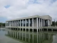 武豊町立図書館