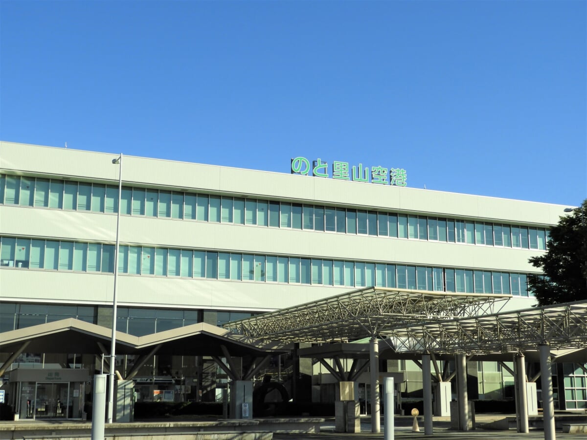 のと里山空港の写真5