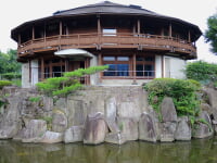 弥治郎こけし村