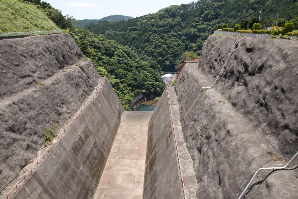 四時ダムの写真6