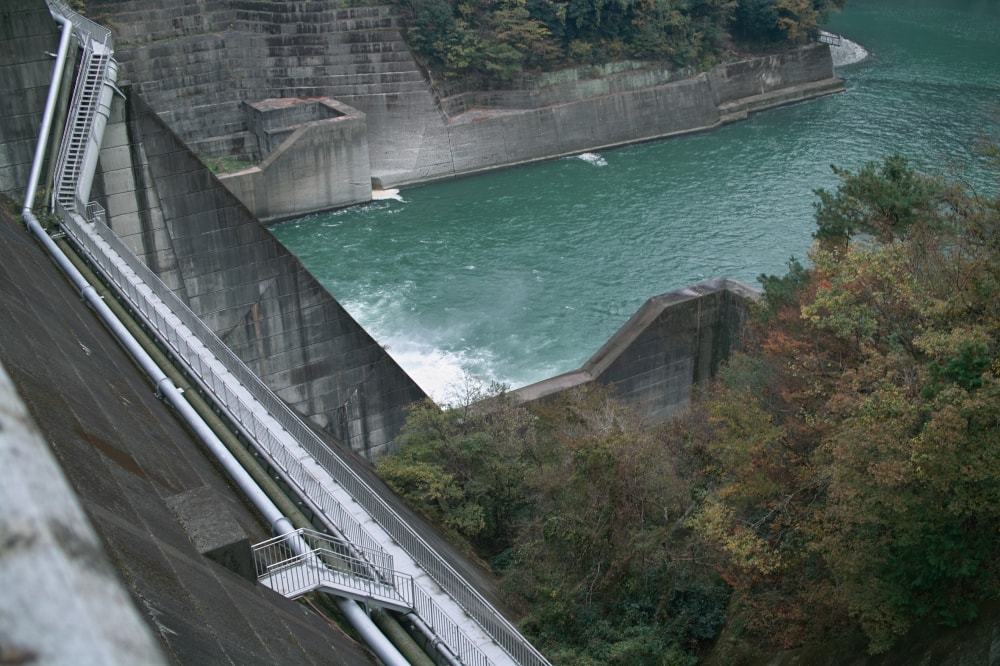 城山ダムの写真2