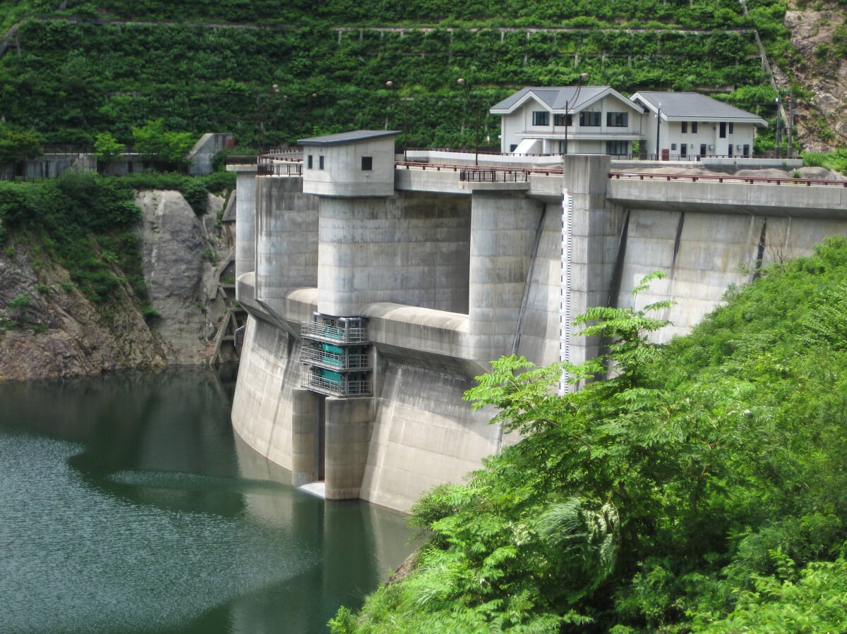 奥三面ダムの写真5